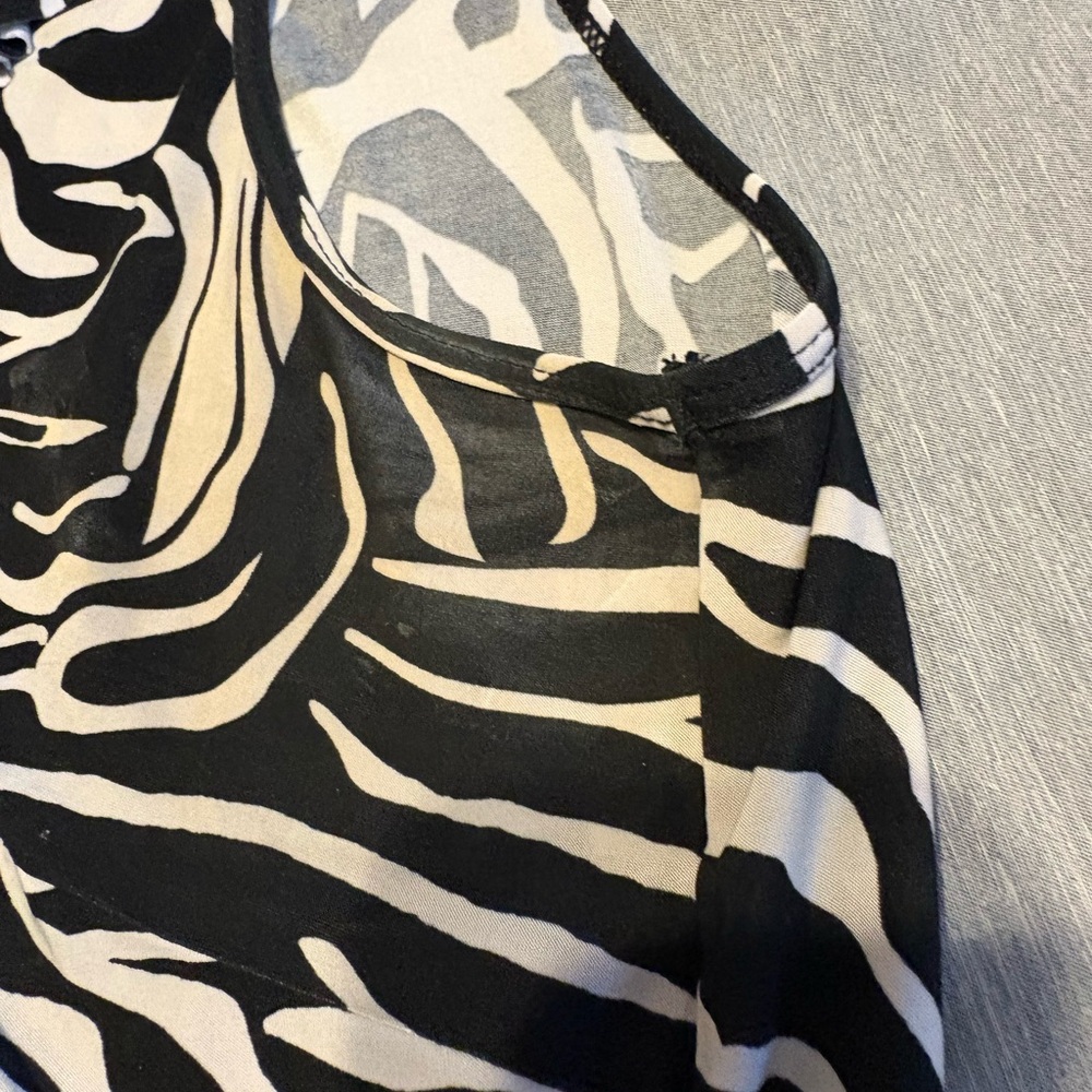 Milano Black and White Animal Print Mini Dress - Picture 5 of 8